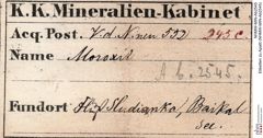 Etiketten zu Apatit (NHMW-MIN-Ab2545)
